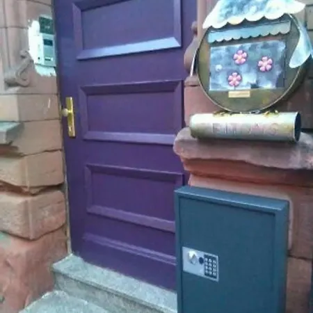 Doppelbettzimmer Mit Bad * Kaiserslautern