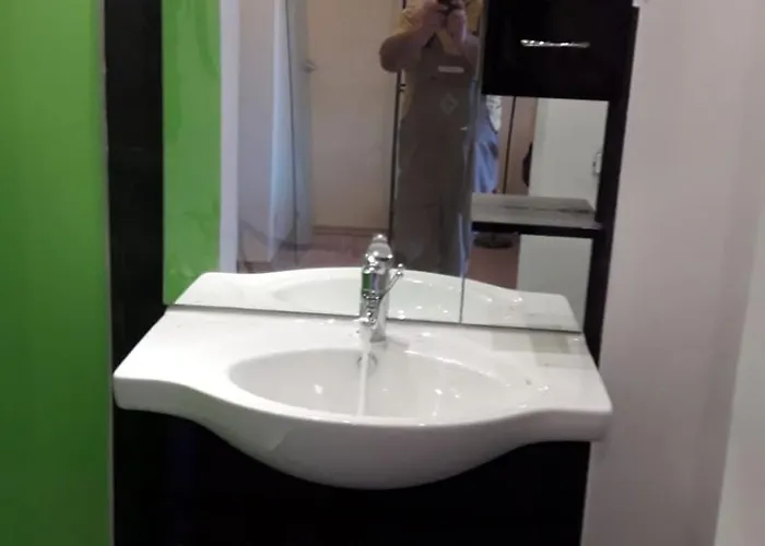 Apartamento Doppelbettzimmer Mit Bad Kaiserslautern