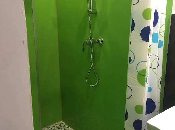 Apartamento Doppelbettzimmer Mit Bad Kaiserslautern